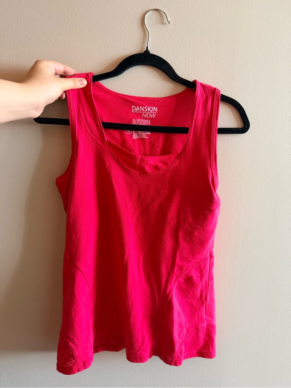 Danskin Now Bright Pink Scoop Neck Active Tank